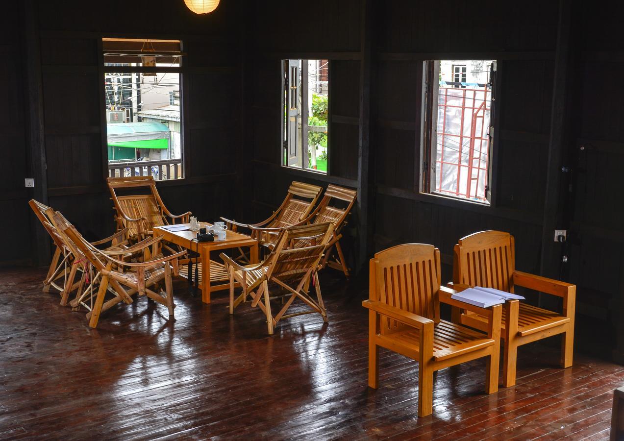Hardwood Lodge Nyaung Shwe Esterno foto