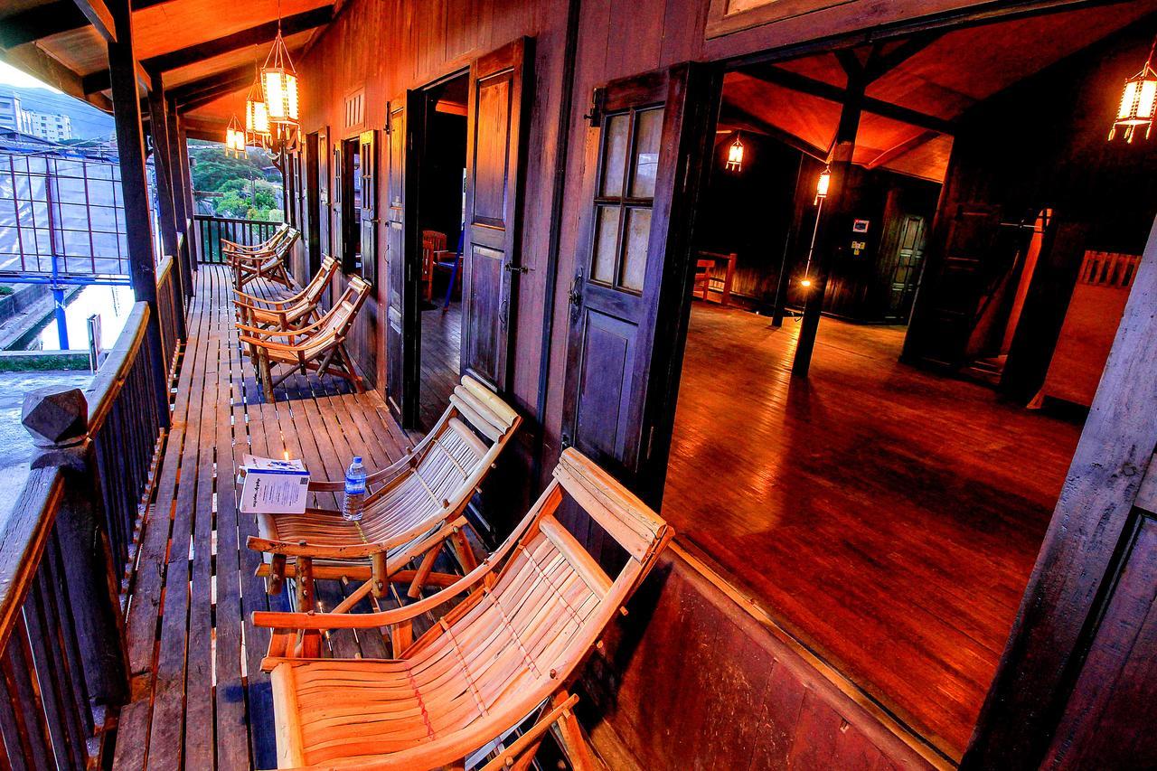 Hardwood Lodge Nyaung Shwe Esterno foto