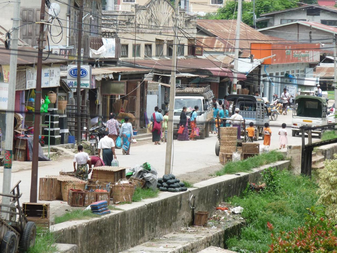 Hardwood Lodge Nyaung Shwe Esterno foto